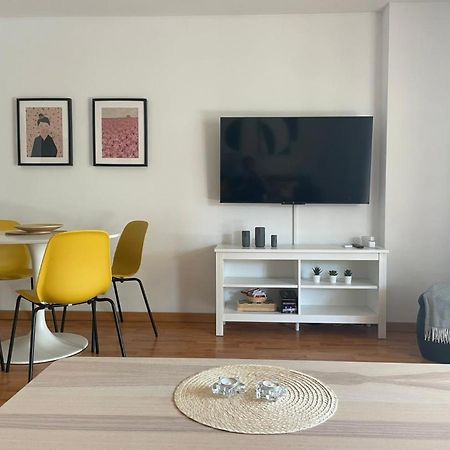 Calido Apartamento Con Gran Terraza Y Vistas A 600 Metros Del Mar Benalmádena Exterior photo