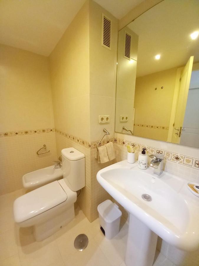 Calido Apartamento Con Gran Terraza Y Vistas A 600 Metros Del Mar Benalmádena Exterior photo